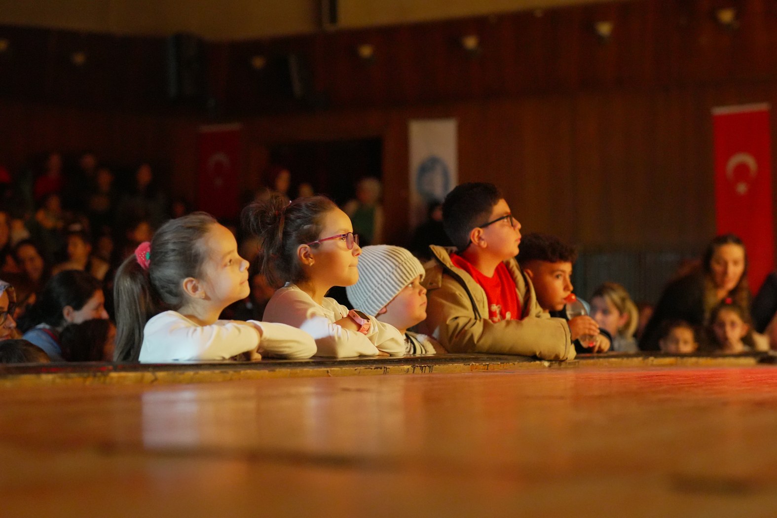 ÇOCUKLAR, OYUNCAK HİKAYESİ’Nİ BEĞENDİ